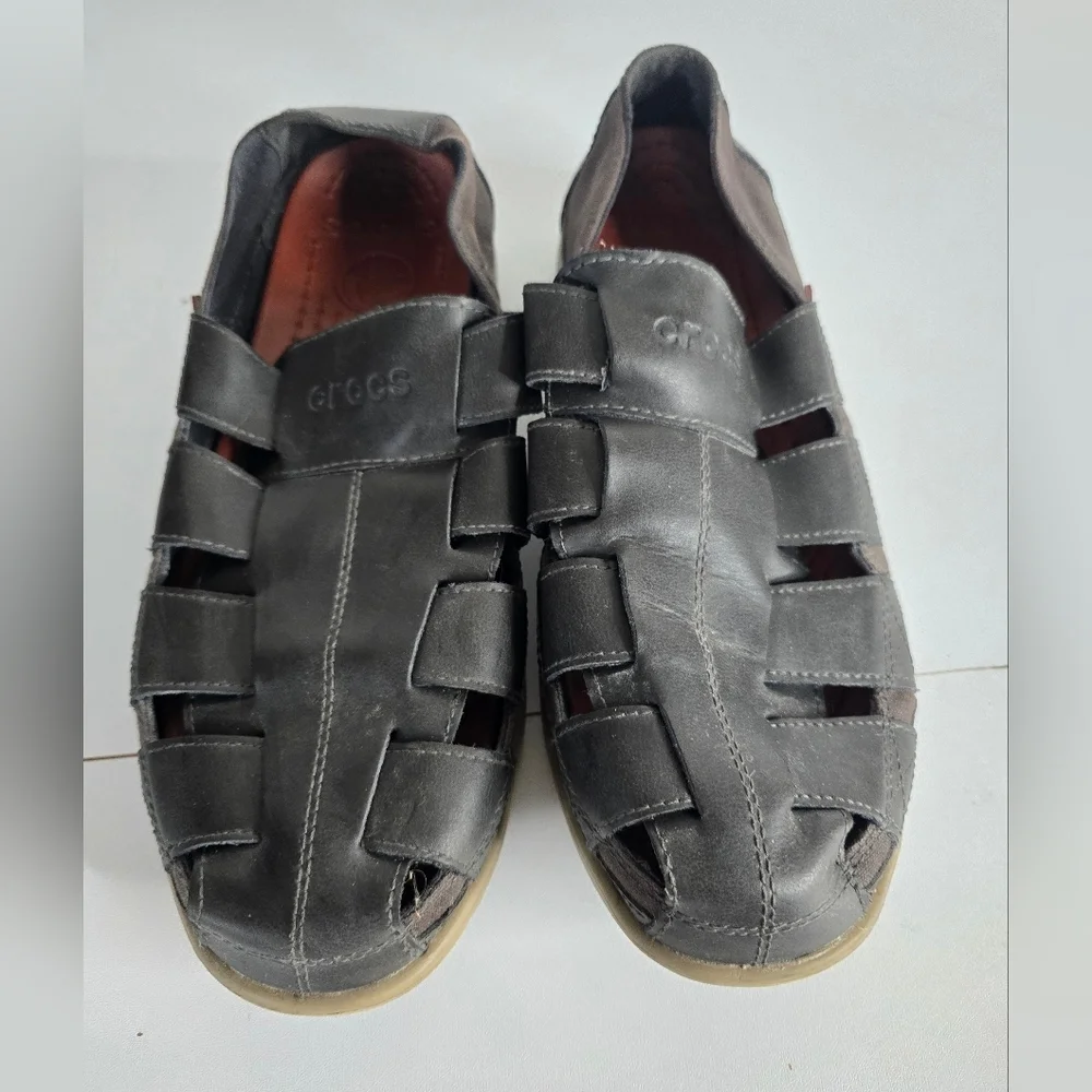 Crocs Santa Cruz Fisherman Sandals